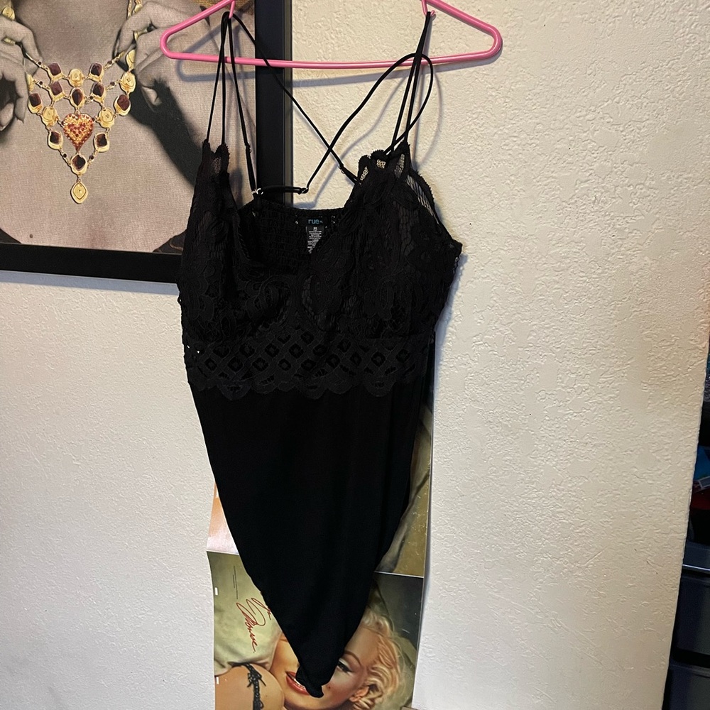 Black bodysuit never worn
